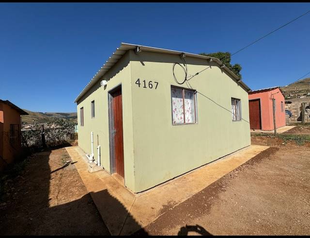 2 BEDROOM FREESTANDING FOR SALE IN MPOPHOMENI